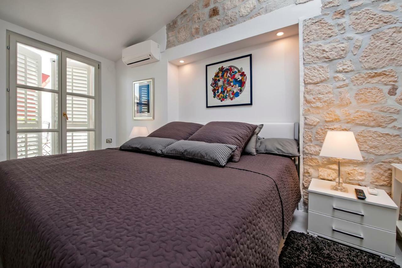Seaview House Rosali Villa โรวีน ภายนอก รูปภาพ