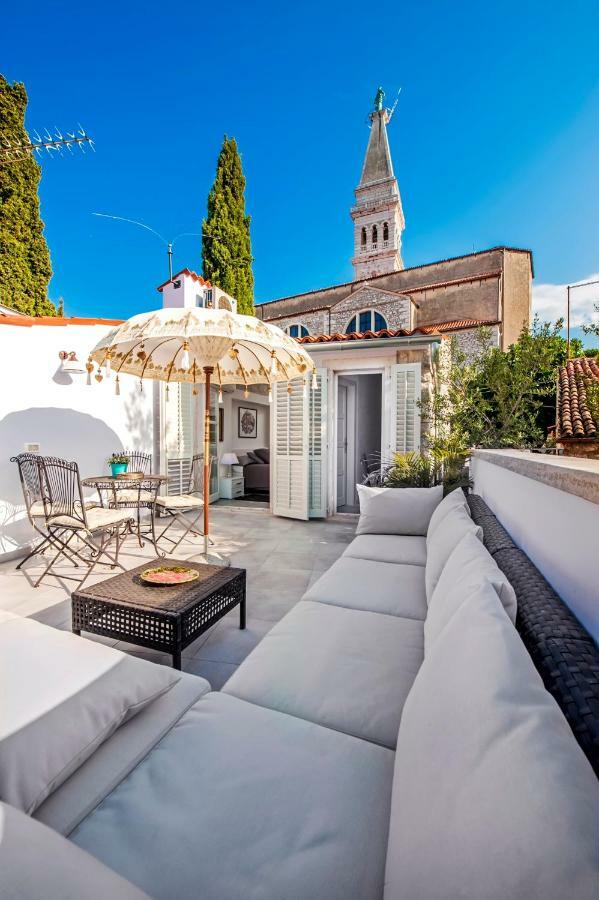 Seaview House Rosali Villa โรวีน ภายนอก รูปภาพ